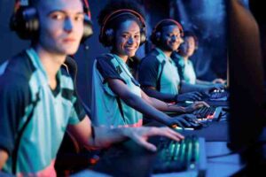 11 Biggest eSports Tournaments in 2025